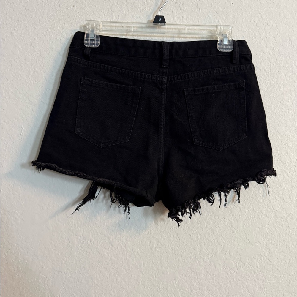 SHEIN Black Distressed Denim Shorts - Picture 4 of 7